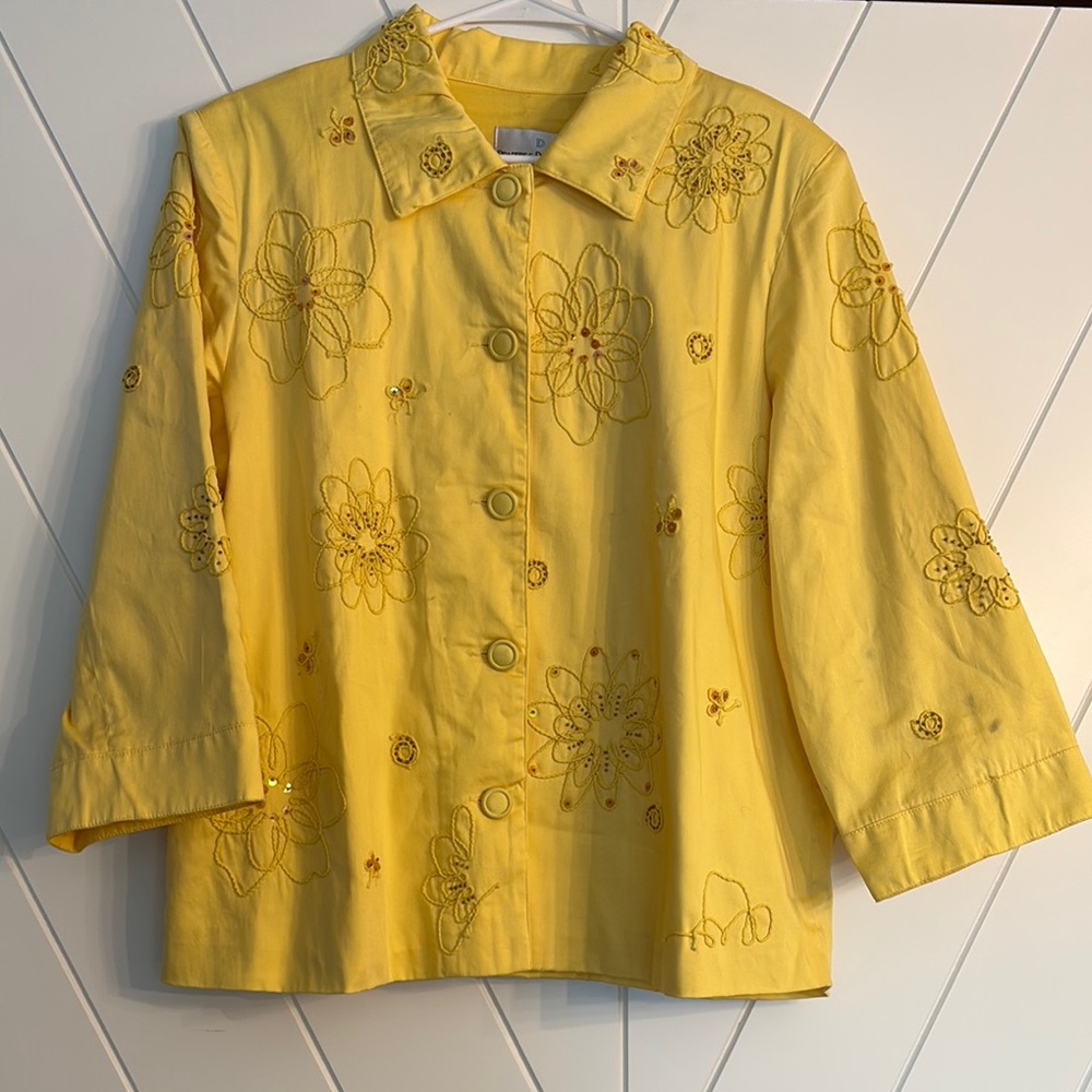🌼 Draper’s & Damon’s Embroidered Yellow 3/4 Sleeve Jacket – XL